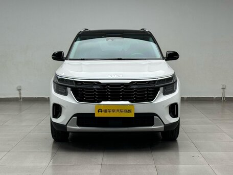 2026 Kia Seltos I Рестайлинг, белый, 2000000 рублей, вид 2