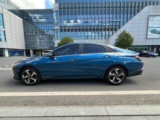 2023 Hyundai Elantra VII (CN7), синий, 1490000 рублей, вид 4