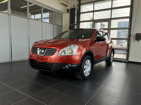 2008 Nissan Qashqai I, красный, 600000 рублей, вид 3