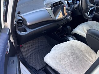 2011 Honda Fit II, белый, 820000 рублей, вид 4