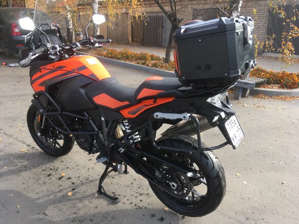 2019 KTM 1290 Super Adventure S, оранжевый, 1200000 рублей - вид 5
