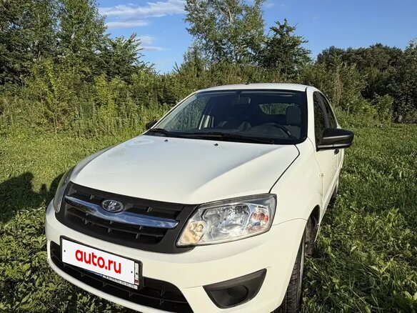2014 Lada (ВАЗ) Granta I, белый, 530000 рублей