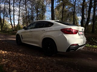 2018 BMW X6 40d II (F16), белый, 4000000 рублей, вид 4