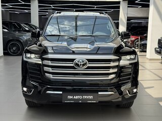 2024 Toyota Land Cruiser 300 Series, чёрный, 13840000 рублей, вид 3