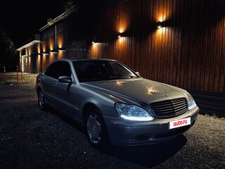 2000 Mercedes-Benz S-Класс 600 Long IV (W220), серый, 650000 рублей, вид 2