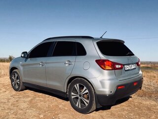 2012 Mitsubishi ASX I, серебристый, 800000 рублей, вид 2