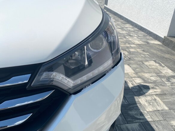 2018 Dongfeng AX7 I, белый - вид 18