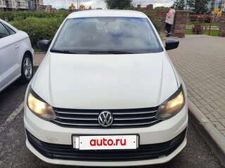 2016 Volkswagen Polo V Рестайлинг, белый, 670000 рублей, вид 2