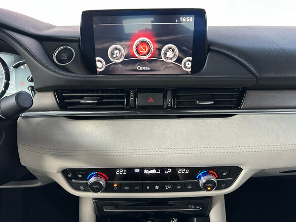 2019 Mazda 6 III (GJ) Рестайлинг 2, красный, 2600000 рублей - вид 17