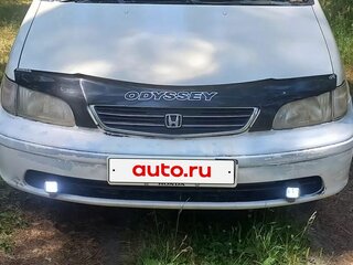 1999 Honda Odyssey I, белый, 330000 рублей, вид 2