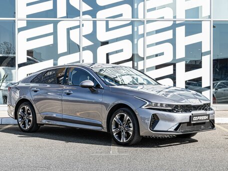 Kia K5 III