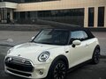 2020 Mini Cabrio Cooper III Рестайлинг, белый, 2590000 рублей - вид 1