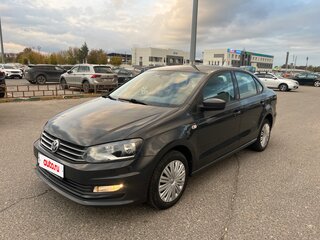 2016 Volkswagen Polo V Рестайлинг, серый, 970000 рублей, вид 1