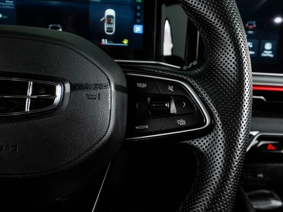 2023 Geely Coolray I Рестайлинг, белый, 2099000 рублей - вид 18