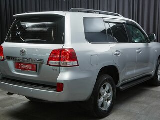 2010 Toyota Land Cruiser 200 Series, серебристый, 3200000 рублей, вид 4