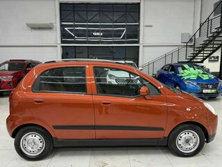 2009 Chevrolet Spark II, оранжевый, 449000 рублей, вид 4