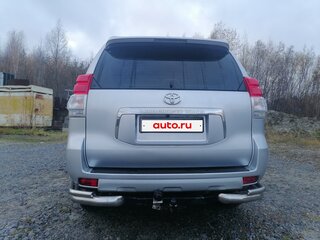 2012 Toyota Land Cruiser Prado 150 Series, серебристый, 2650000 рублей, вид 4