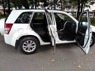 2013 Suzuki Grand Vitara II Рестайлинг 2, белый, 1600000 рублей, вид 3