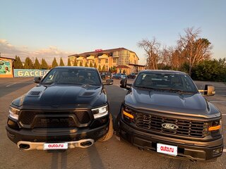 2020 Ram 1500 Crew Cab V, чёрный, 5500000 рублей, вид 3