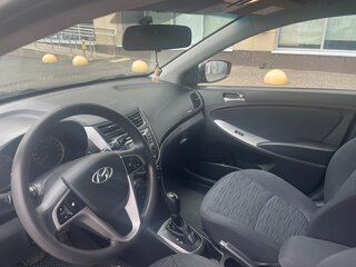 2014 Hyundai Solaris I Рестайлинг, серый, 1000000 рублей, вид 5