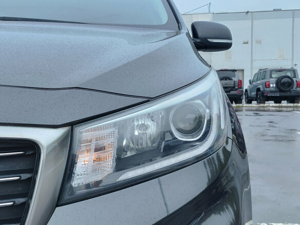 2019 Kia Carnival III, чёрный, 2570000 рублей - вид 16