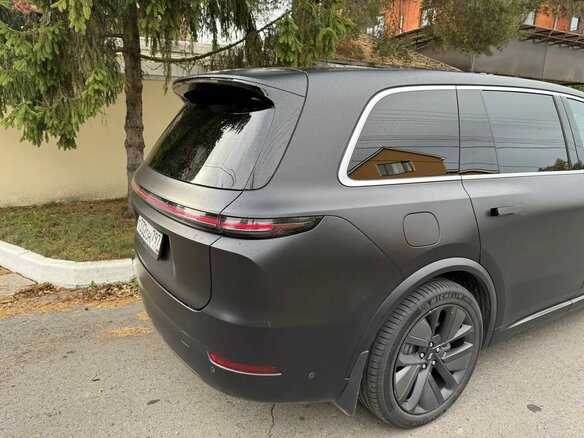 2023 Li Auto (Lixiang) L9 44.5 kWh I, чёрный, 5750000 рублей - вид 26