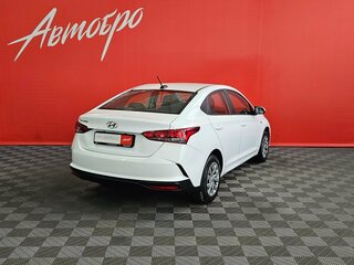 2022 Hyundai Solaris II Рестайлинг, белый, 1299000 рублей, вид 5