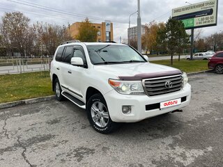 2013 Toyota Land Cruiser 200 Series Рестайлинг 1, белый, 3190000 рублей, вид 5