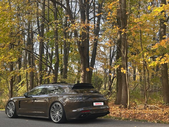 2021 Porsche Panamera 4S E-Hybrid Sport Turismo II Рестайлинг, коричневый, 11200000 рублей - вид 2