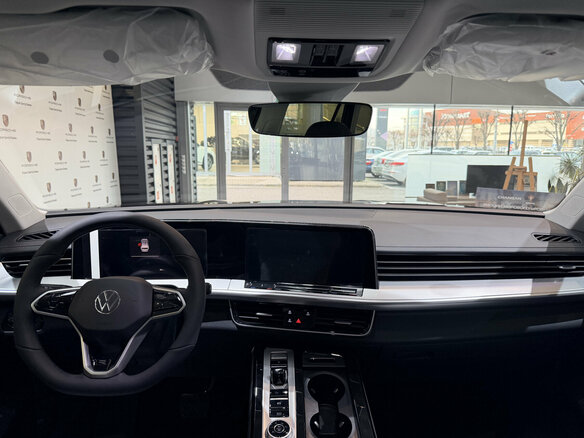 2026 Volkswagen Tavendor I, серый, 5700000 рублей - вид 13