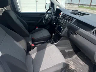 2017 Volkswagen Caddy Maxi IV, белый, 1670000 рублей, вид 4