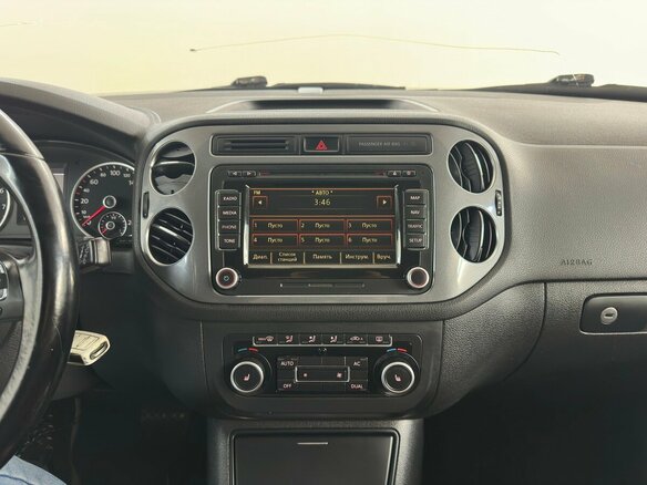 2011 Volkswagen Tiguan I Рестайлинг, белый, 1165000 рублей - вид 6