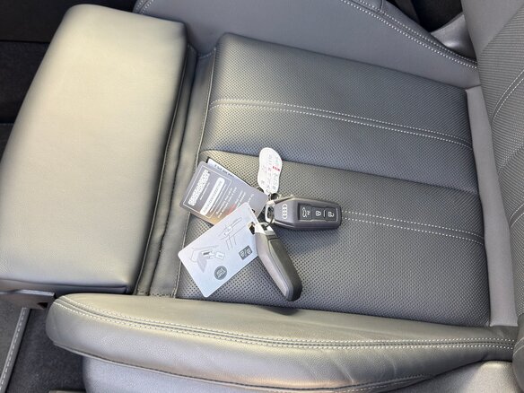 2026 Audi Q5 40 TDI III (GU), чёрный, 8590000 рублей - вид 16