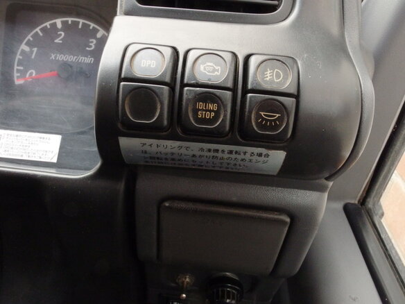 2005 Isuzu Elf (N-series), белый - вид 30