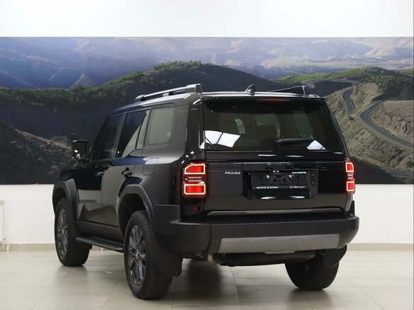 2026 Toyota Land Cruiser Prado 250 Series, чёрный - вид 5