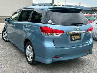 2009 Toyota Wish II, голубой, 1100000 рублей, вид 2