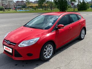 2012 Ford Focus III, красный, 800000 рублей, вид 1