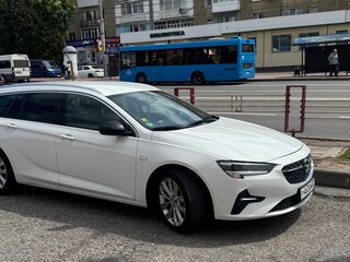 2020 Opel Insignia II Рестайлинг, белый, 2180000 рублей, вид 1
