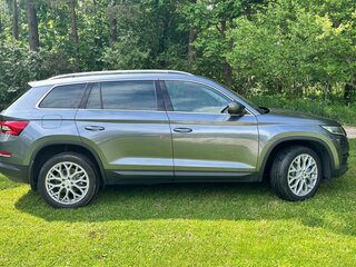 2019 Skoda Kodiaq I, серый, 2480000 рублей, вид 3