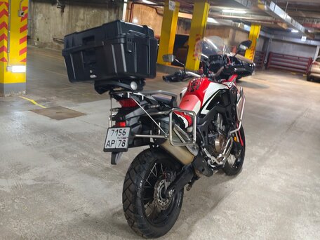 2016 Honda CRF 1000L Africa Twin, красный, 1150000 рублей, вид 5