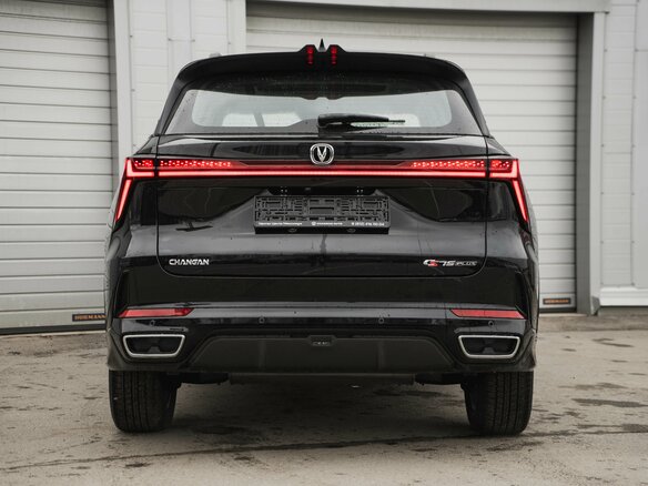 2025 Changan CS75 Plus IV, чёрный - вид 4