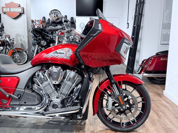 2021 Indian Challenger, красный, 2499000 рублей - вид 12