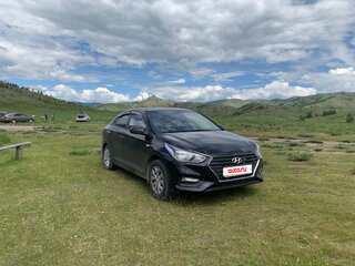 2017 Hyundai Solaris II, чёрный, 990000 рублей, вид 2