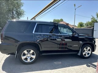2020 Chevrolet Tahoe IV, чёрный, 4500000 рублей, вид 2