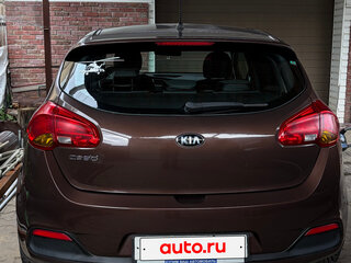 2012 Kia Ceed II, коричневый, 990000 рублей, вид 3
