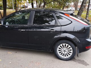 2010 Ford Focus II Рестайлинг, чёрный, 415000 рублей, вид 4