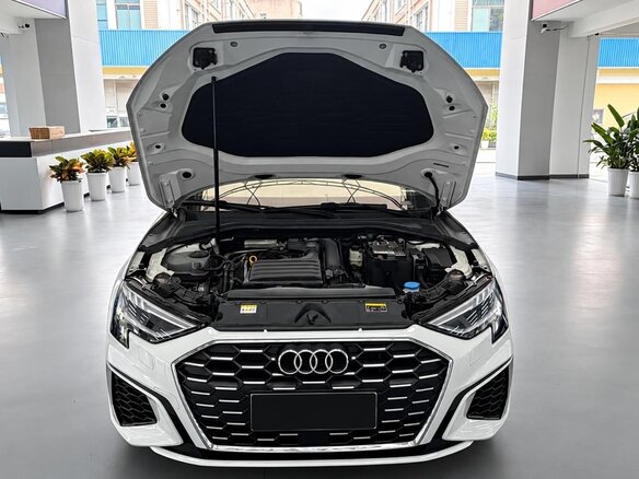 2023 Audi A3 35 TFSI Long IV (8Y), белый, 1877000 рублей - вид 15