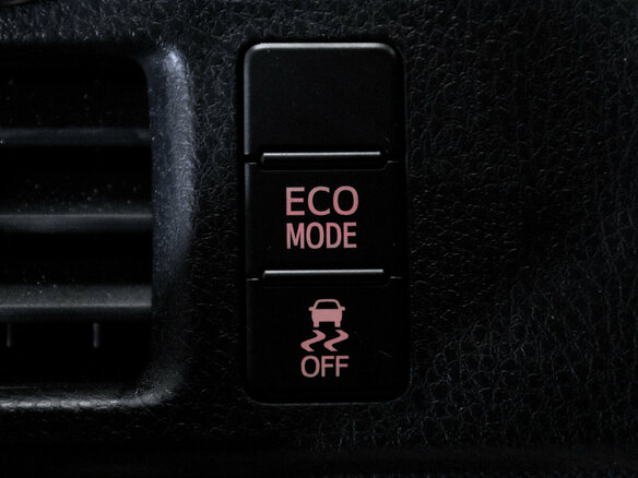2017 Toyota Noah III (R80), серый, 1799800 рублей - вид 22