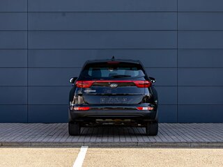 2018 Kia Sportage IV, чёрный, 1895000 рублей, вид 5
