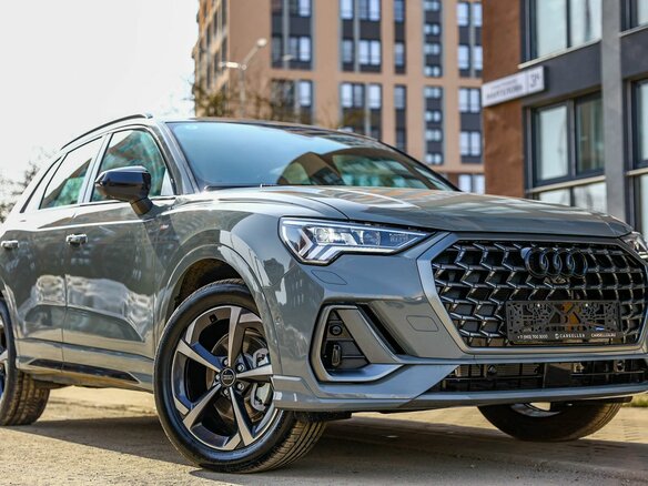 2026 Audi Q3 45 TFSI II (F3), серый, 5050000 рублей - вид 7